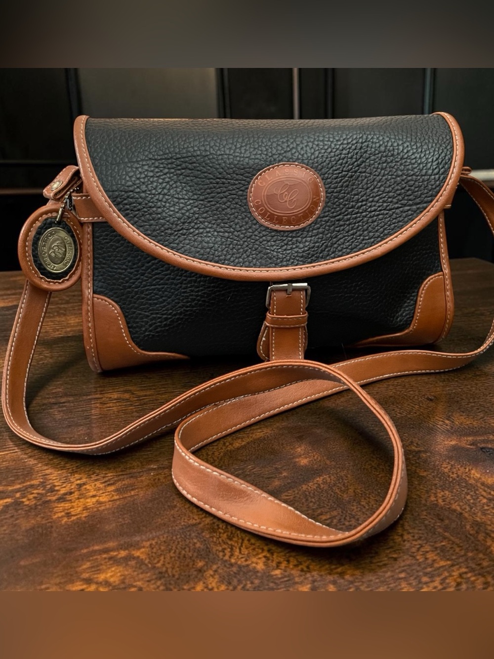 Classic Collection Leather Black and Brown Pebbled Crossbody Bag